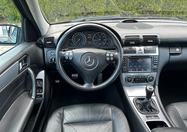 Mercedes-Benz Klasa C cena 22900 przebieg: 195777, rok produkcji 2005 z Krynki małe 529